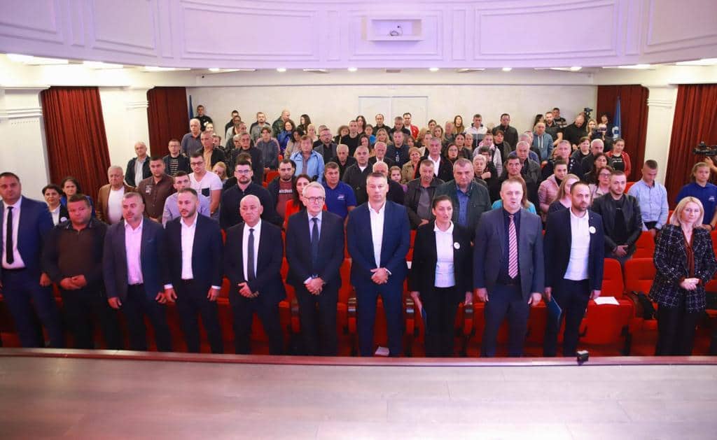 Nešić: "Glas za DNS je glas za privredu i povezivanje, a ne za sukobe i podjele" (FOTO)
