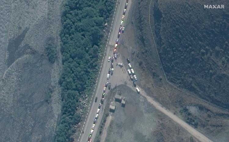 RUSI U BIJEGU OD MOBILIZACIJE Kolona 16 kilometara na granici s Gruzijom, hiljade prelaze i u Finsku
