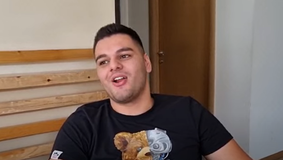 ADAM ĐOGANI PRED ULAZAK U RIJALITI OTVORIO DUŠU Otkrio šta mu je Luna rekla, a evo koji mu je cilj! (VIDEO)