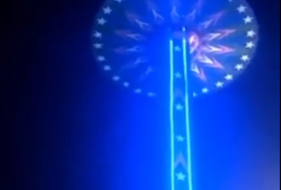 JEZIVA NESREĆA U INDIJI Pogledajte trenutak pada vrteške visoke 15 metara: Povrijeđena djeca i žene, a hitne pomoći ni za lijeka (VIDEO)