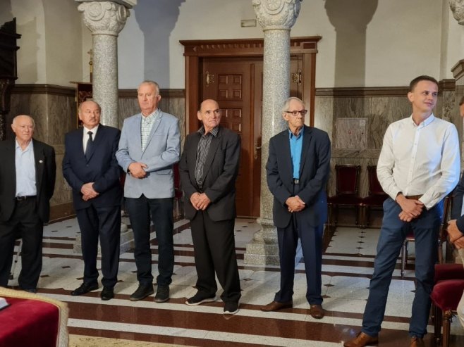 Služenjem parastosa počelo obilježavanje Dana poginulih i nestalih