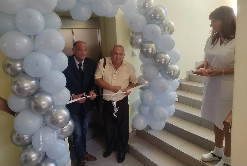 SAV BESMISAO BIH Gradonačelnik Živinica svečano otvorio lift (FOTO)