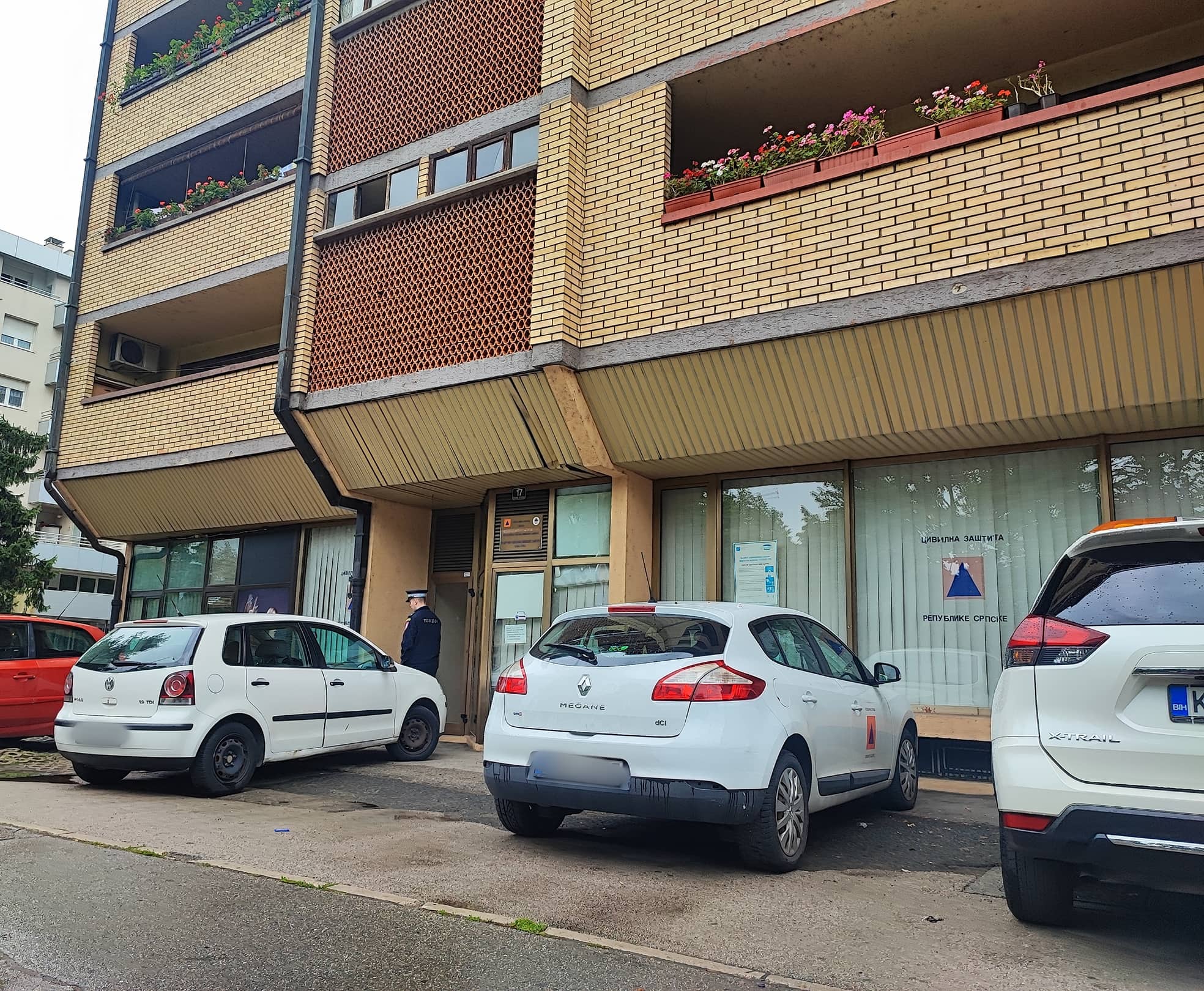 NOVITOVIĆ OPET IDE PRED TUŽIOCA Pretresi u Banjaluci i Istočnom Sarajevu, policija u Republičkoj upravi civilne zaštite