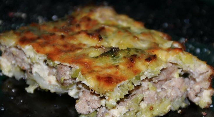 LJUBAV NA PRVI ZALOGAJ Složenac od kelja i mljevenog mesa