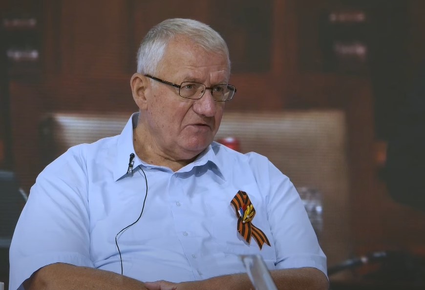 LIDER RADIKALA PONOVO SA STARIM "PRIJATELJIMA" Šešelj pred haškim istražiteljima