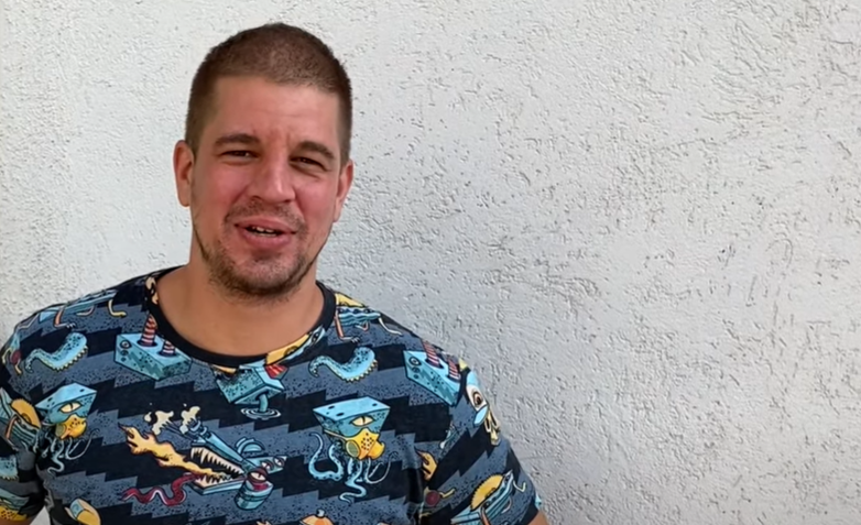 VEĆ SE RODILA PRVA LJUBAV U "ZADRUZI 6" Petrući otvorio dušu te bacio oko na ovu zadrugarku (VIDEO)