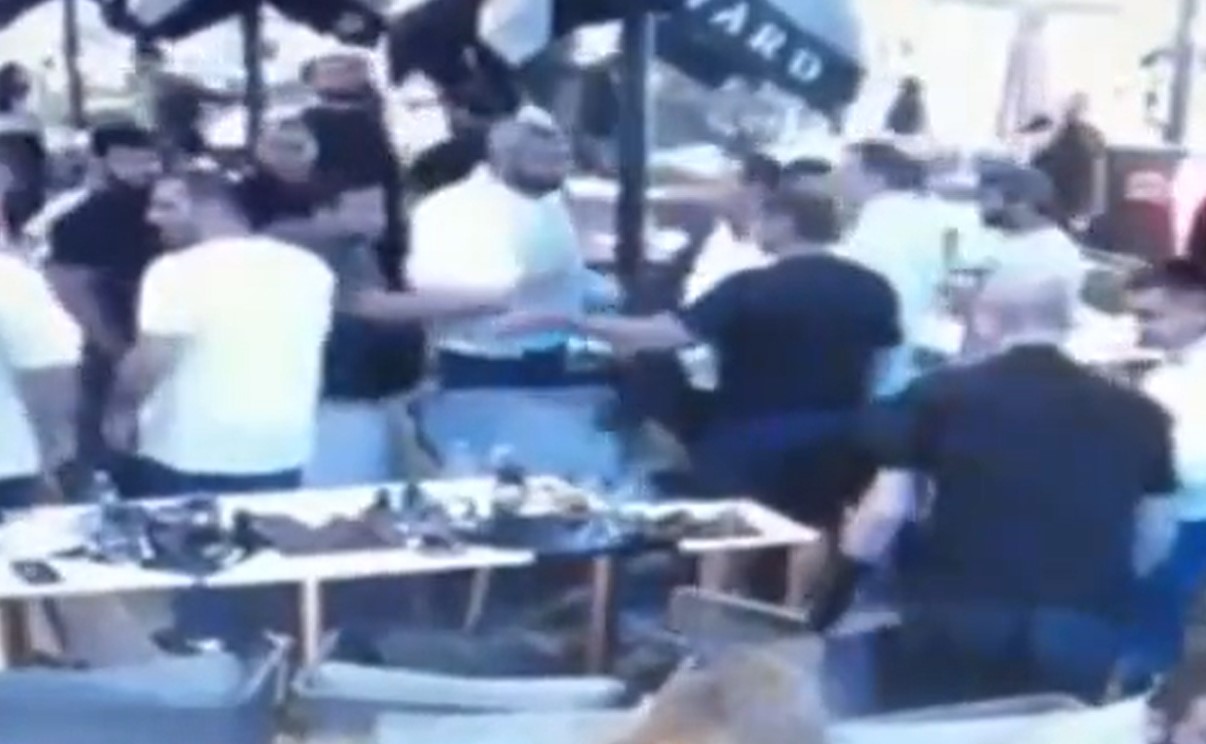 (UZNEMIRUJUĆI VIDEO) SVAĐA ESKALIRALA U PUCNJAVU U stravičnom incidentu povrijeđeno 6 osoba