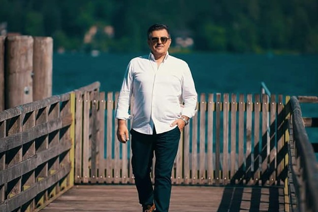 "BOLJE MI JE U MINHENU, TAMO SE ZNA ZAKON" Šerif Konjević o velikom uspjehu u karijeri i privatnom životu