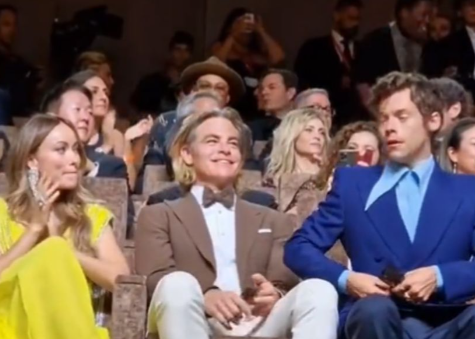 PREMIJERA FILMA U SJENI SKANDALA Svijet bruji o njima - Hari Stajls pljunuo kolegu Krisa Pajna (VIDEO)