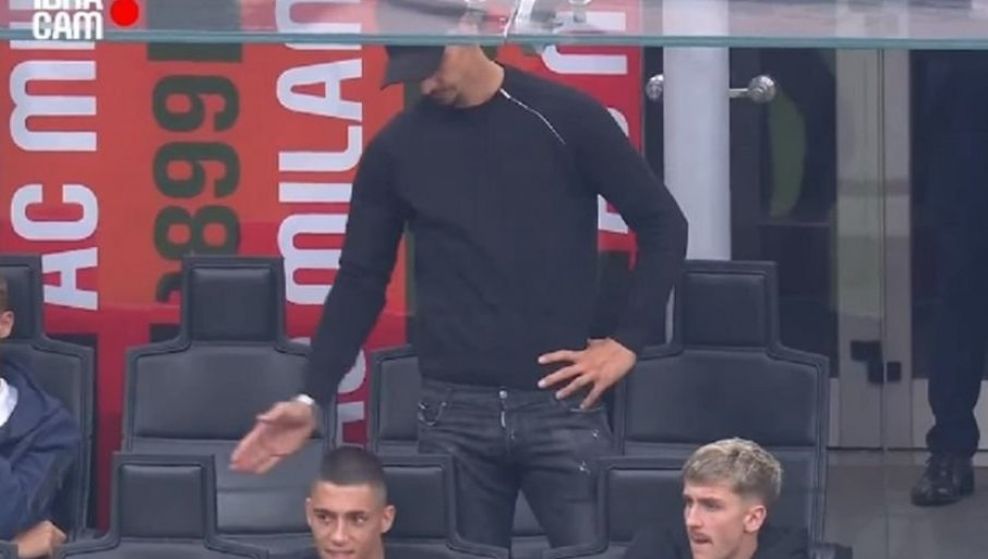 IBRAHIMOVIĆ MALTRETIRAO SAIGRAČE NA TRIBINAMA Lazetiću udario "ćušku", Salemakersa čupao za kosu
