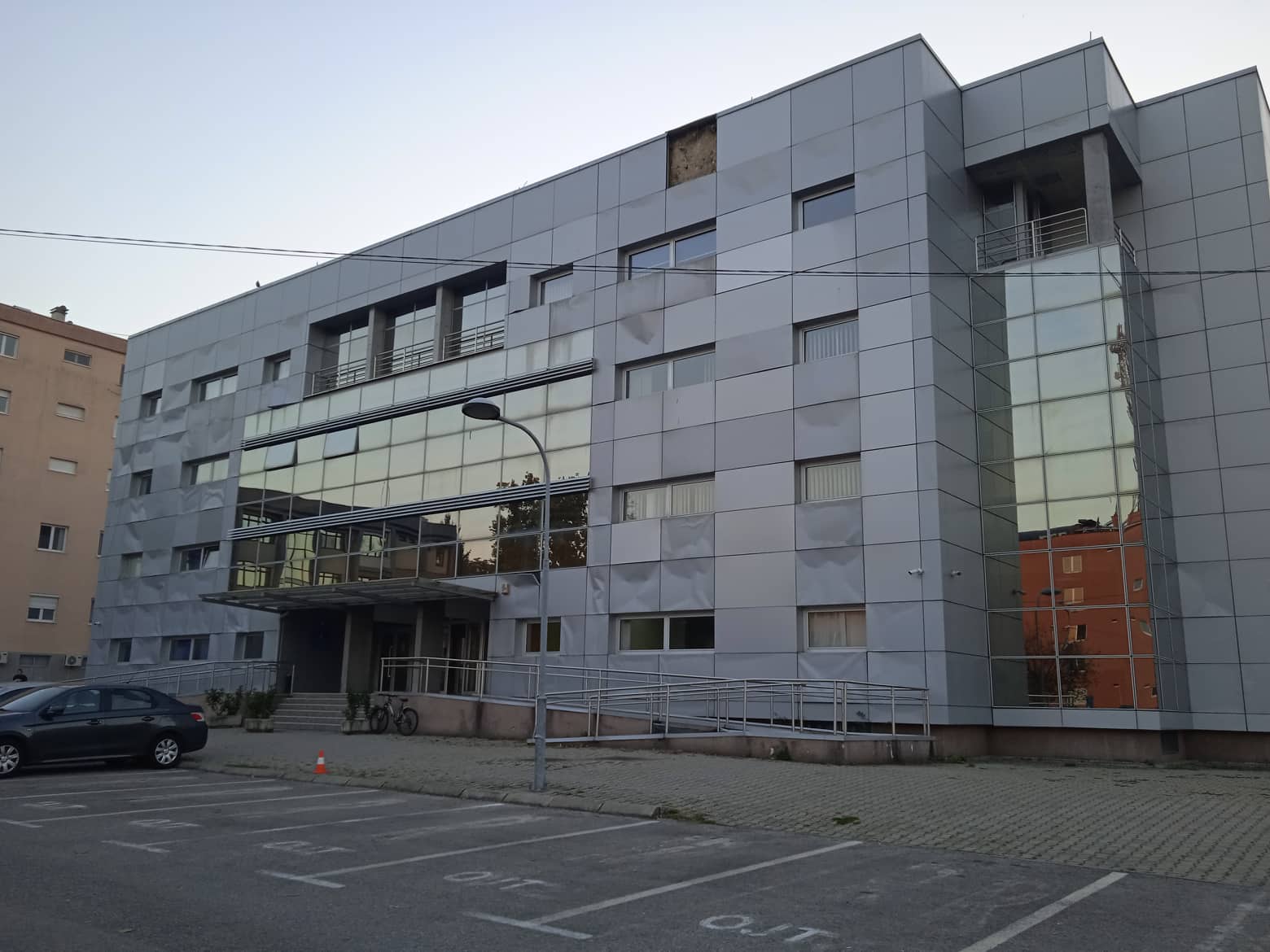 BANJALUČANIN TRAGIČNO IZGUBIO ŽIVOT NA RADNOM MJESTU Porodica traži odštetu od poslodavca: Sutra nastavak ročišta