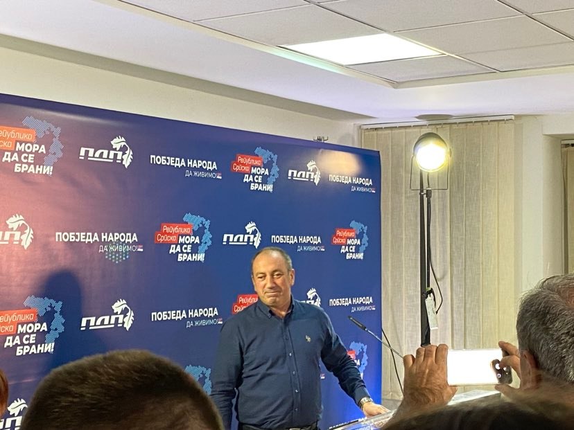 “ON JE OBIČNA KUKAVICA” Crnadak o Dodikovoj najavi Šmitovog hapšenja