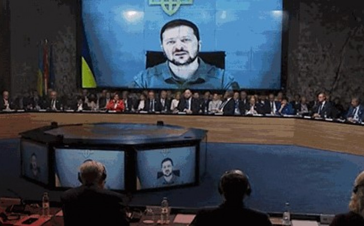 GROMOGLASNI APLAUZ NAKON OBRAĆANJA ZELENSKOG „Kad oslobodimo Krim, svijet će biti slobodan“