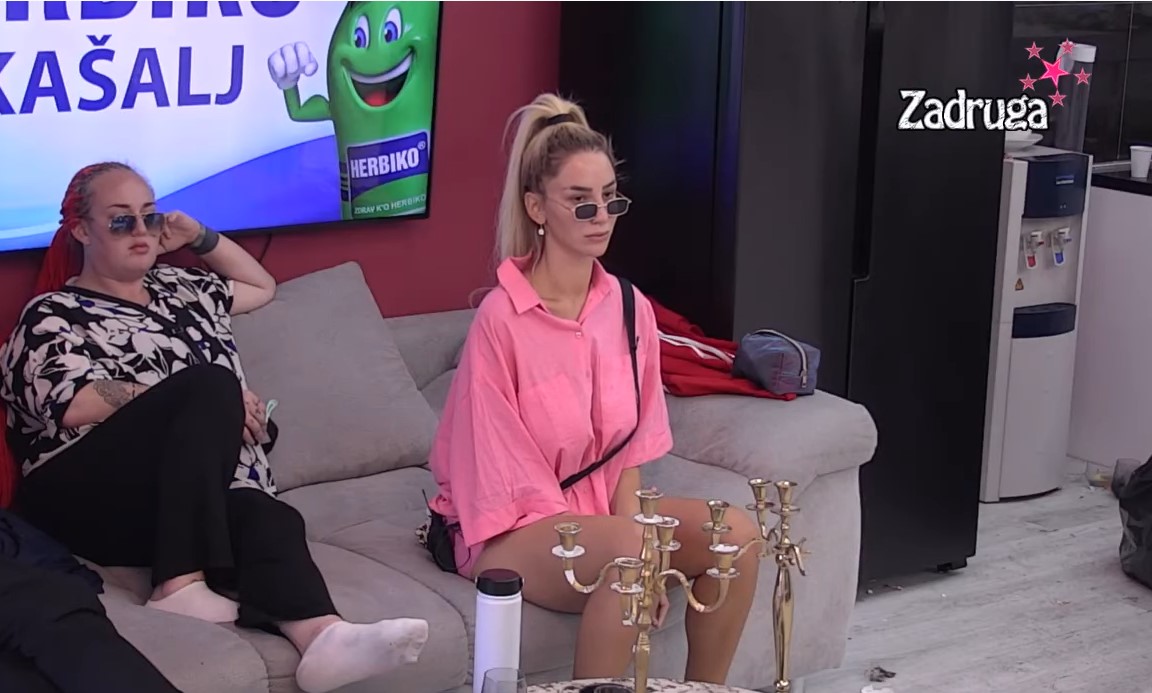 ALEKS "UKANALILA" SAMU SEBE Zadrugari joj poručili da je lažov, da mulja i da im smeta njen bezobrazluk (VIDEO)