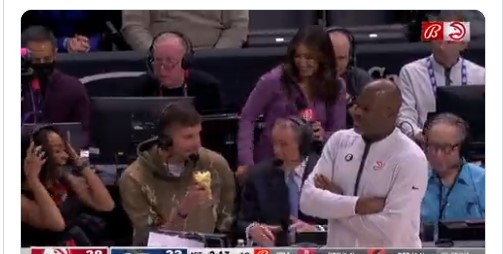 BOGDANOVIĆ SE VRAĆA POSLIJE 4. NOVEMBRA Srpski košarkaš se uhvatio mikrofona pa napravio šou (VIDEO)
