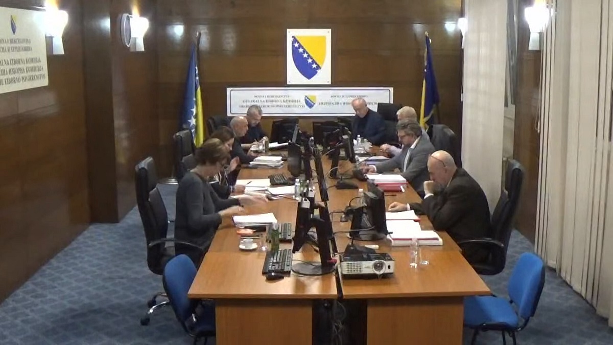 CIK IZDAO ZVANIČNO SAOPŠTENJE Potvrđeni rezultati za delegate u Vijeće naroda Republike Srpske