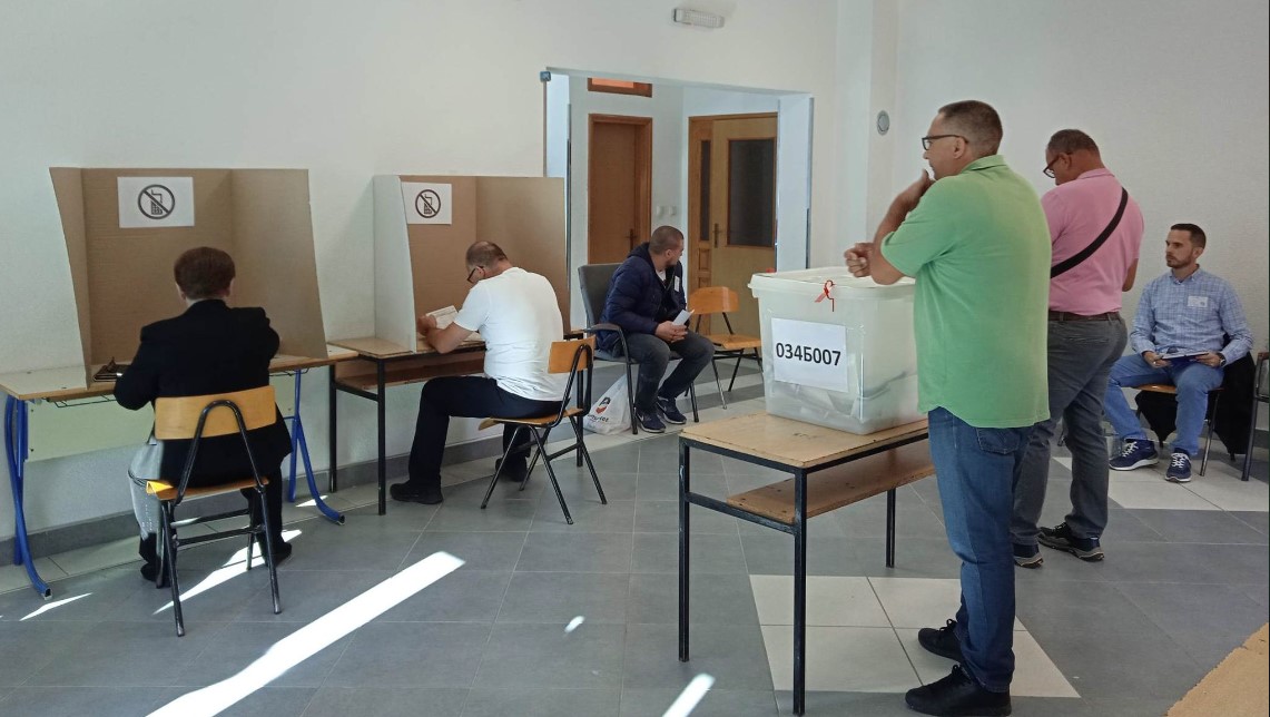 ZABRINJAVAJUĆI PODATAK Više od 163.000 građana u BiH neće moći glasati u oktobru, jer nemaju lične dokumente
