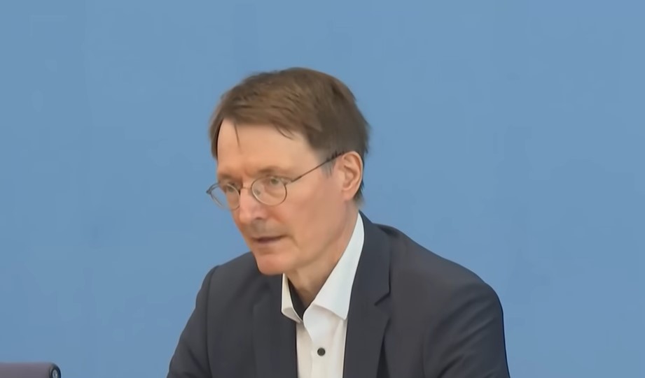 LUDILO U NJEMAČKOJ VLADI ZBOG PUTINA Ne mogu da se slože da li su u ratu sa Rusijom