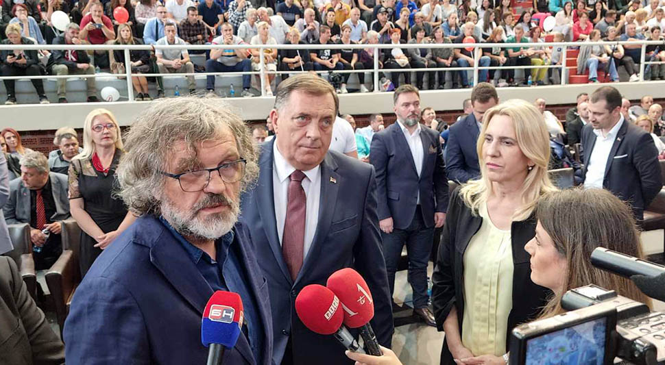 DODIK ZNA NAJKRAĆI PUT DO SLOBODE Kusturica: Proces protiv predsjednika Srpske - posljednji čin oslobađanja od ropstva