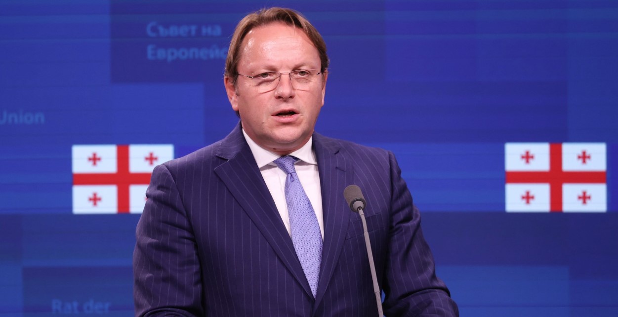 VARHELJ O KANDIDATSKOM STATUSU BiH "Ovakva vrsta poruke iz EU se ne dobija baš svaki dan"