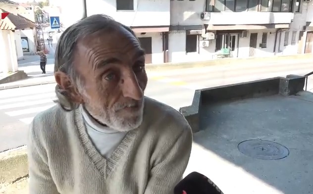 POMOZITE, KO BOGA VAS MOLIM Uplakani otac mališana koji su oduzeti zbog majke nasilnice želi da mu se vrate