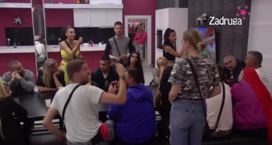 HAOS U BIJELOJ KUĆI Anita brutalno isprozivala Maju, Marinkovićeva joj nije ostala dužna