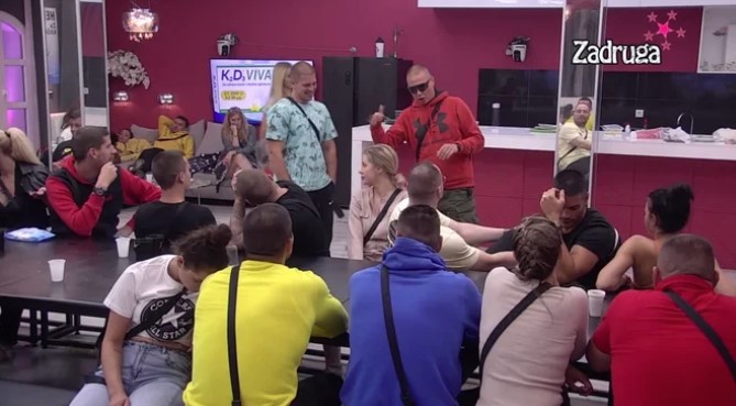 SVE OTKRIO! Petrući i Brendon progovorili od odnosu iz Zadruge 2, pa pjevač riješio da okrene list: Večeras ćemo...! (VIDEO)