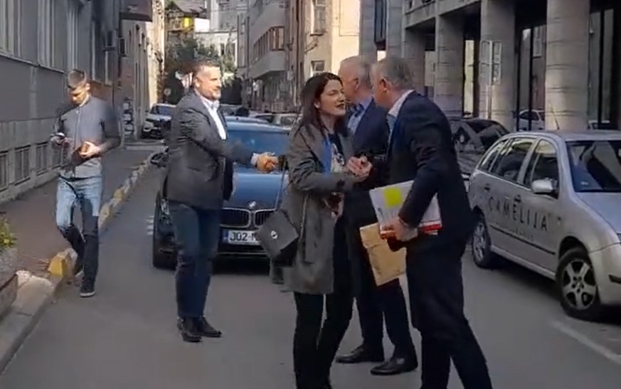 BORENOVIĆ, TRIVIĆ I ŠAROVIĆ STIGLI U SARAJEVO Opozicija predala zahtjev za ponovo brojanje za predsjednika RS