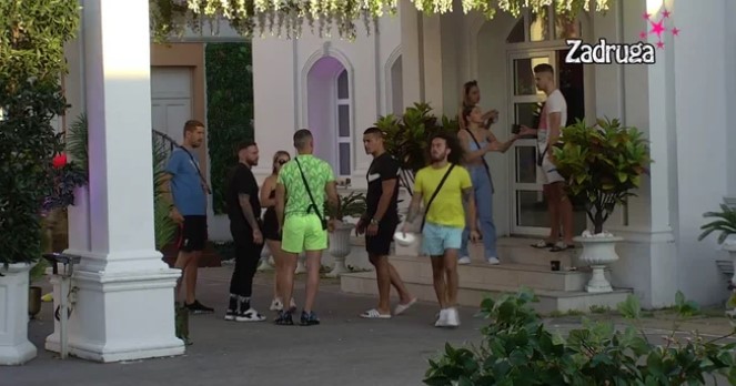 BIĆE SKANDALA! Milica i Bilal razgovarali za vrijeme reklama, on nije negirao da je ona misteriozna djevojka koja mu se dopada! (VIDEO)