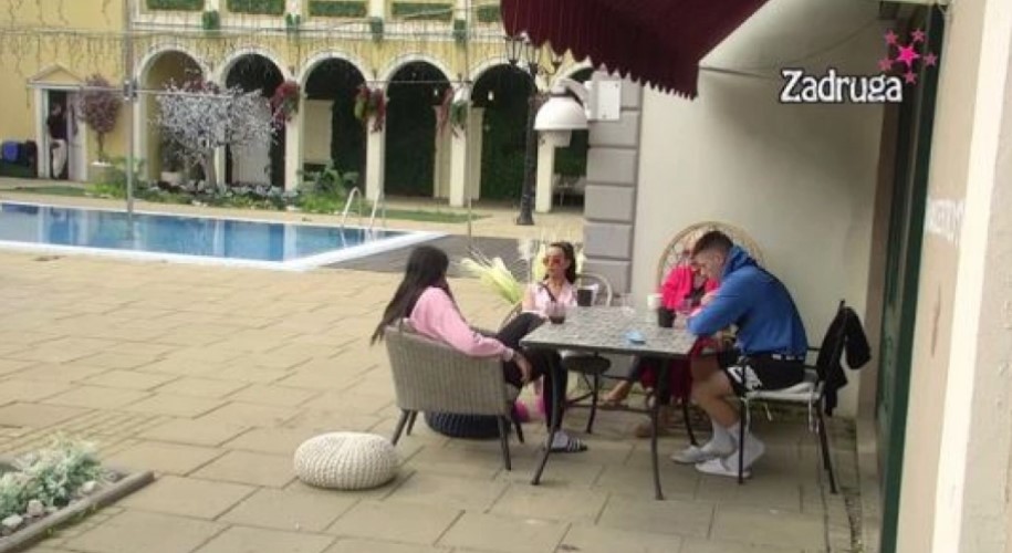 CIMERI SE UROTILI PROTIV MARINKOVIĆA Zadrugari na sav glas olajavaju Ivana: "Gadi mi se"