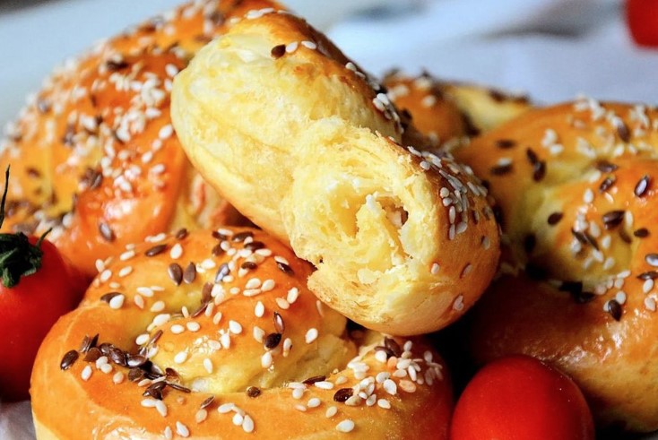 PRAVA VIKEND POSLASTICA Kiflice sa feta sirom, svi ih obožavaju