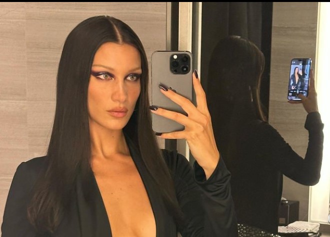 (VIDEO) BELA HADID SE VRATILA NA MODNU PISTU Pogledajte kako izgleda poslije dvije godine pauze