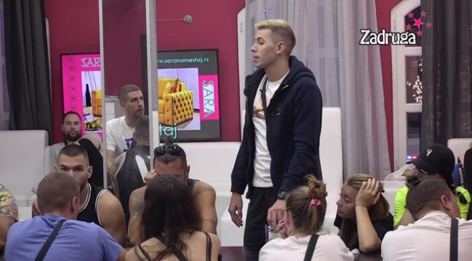 POKUŠAO DA SE NAPRAVI LUD! Boža Džons otkrio ko ga huška i podržava u krađama (VIDEO)