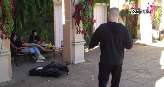 VRIJEME JE DA SE BOLJE UPOZNAJU Nominovane takmičarke Urša i Tamara iskoristile san zadrugara za razgovor (VIDEO)