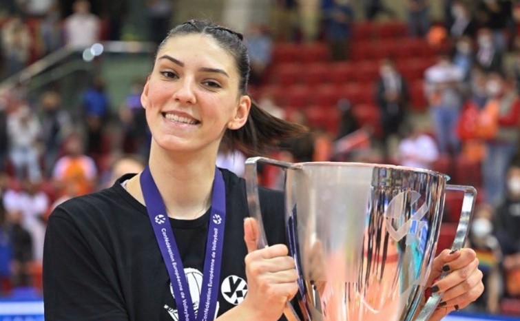 NAKON SEDAM GODINA Tijana Bošković napušta Tursku?