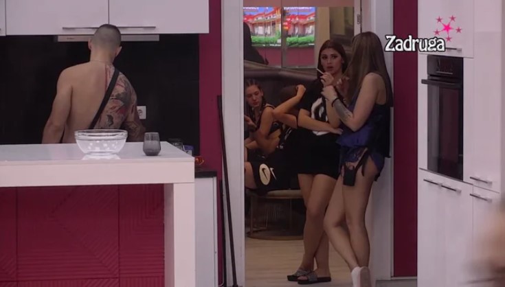 ANA SIGURNA DA BILAL JOŠ IMA OSJEĆANJA PREMA NJOJ Otračala Maju i njeno ponašanje na žurki (VIDEO)