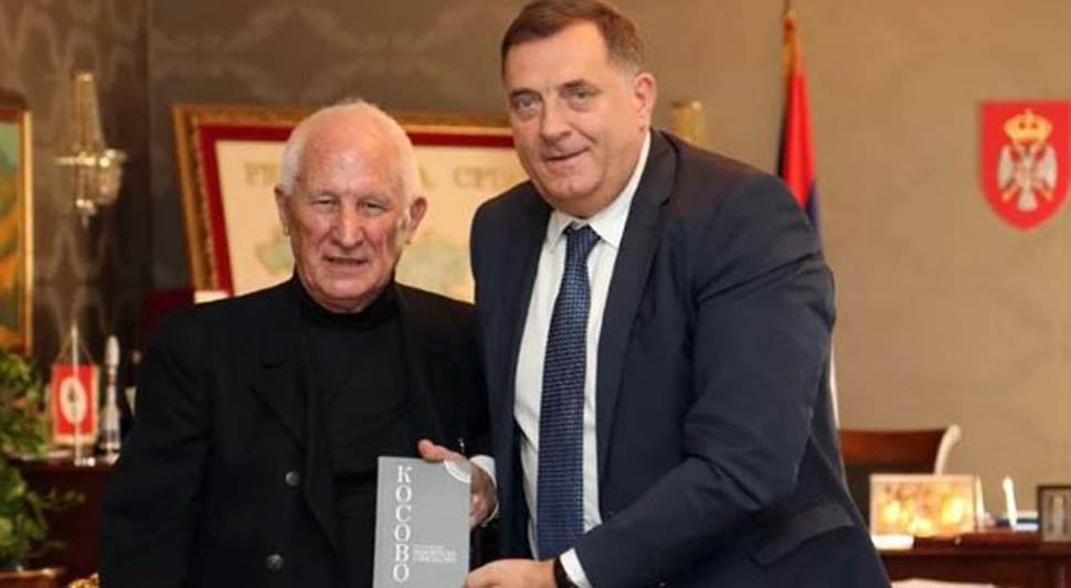 KOMENTARISAO IZBORE Bećković: Narod u Srpskoj pokazao da razmišlja svojom glavom