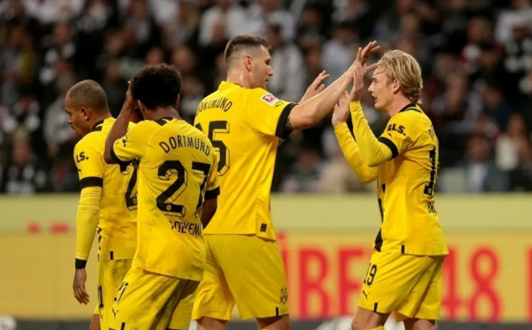 SEDMO SLAVČJE U LIGI Dortmund se radovao u Frankfurtu