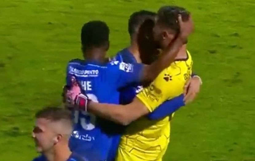 DJELO GOLMANA PORTUGALSKE EKIPE Gol kakav se rijetko viđa pao je sa skoro 100 metara udaljenosti (VIDEO)