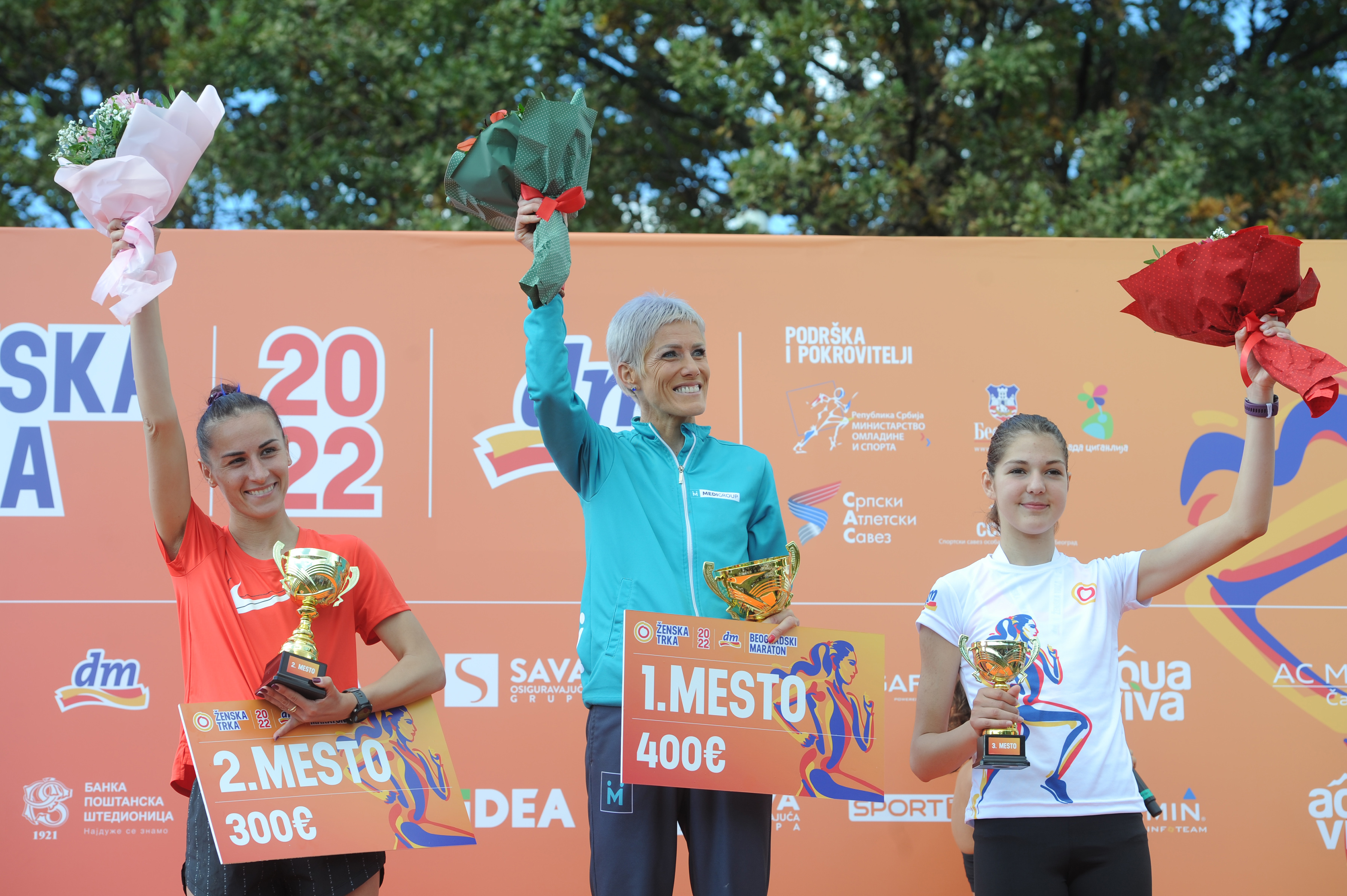 NESALOMIVA U 45. GODINI Olivera Jevtić pobjednica "Ženske trke" na Adi Ciganliji
