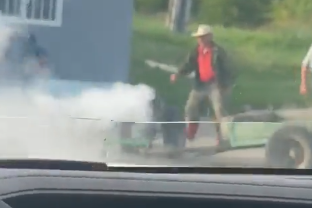 URNEBESAN SNIMAK NA DRUŠTVENIM MREŽAMA Napio se, pa jedva izvukao živu glavu