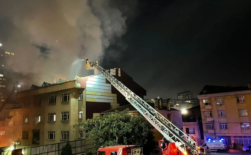 IMA POGINULIH Eksplozija u Istanbulu