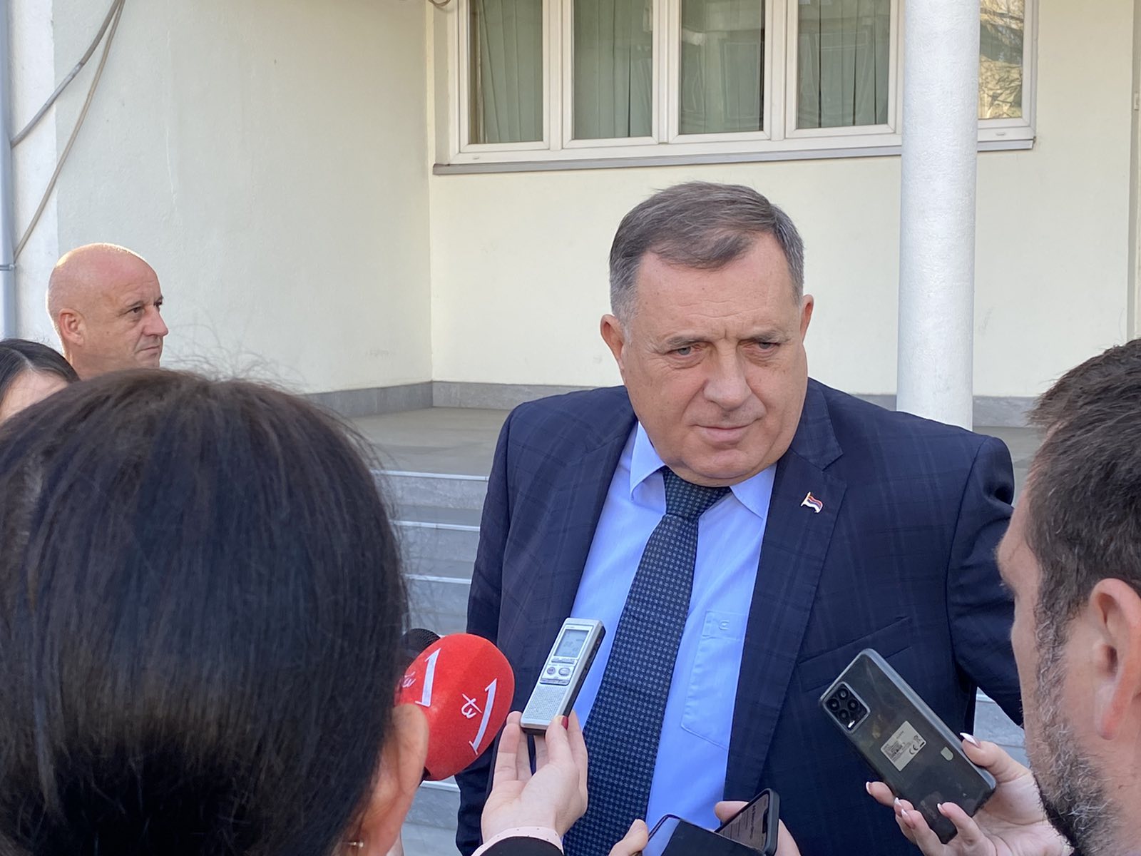 PO REGIONU VIČE "DRŽITE LOPOVA" Dodik: "Kurti je svoju lažnu državu ukrao od Srbije"