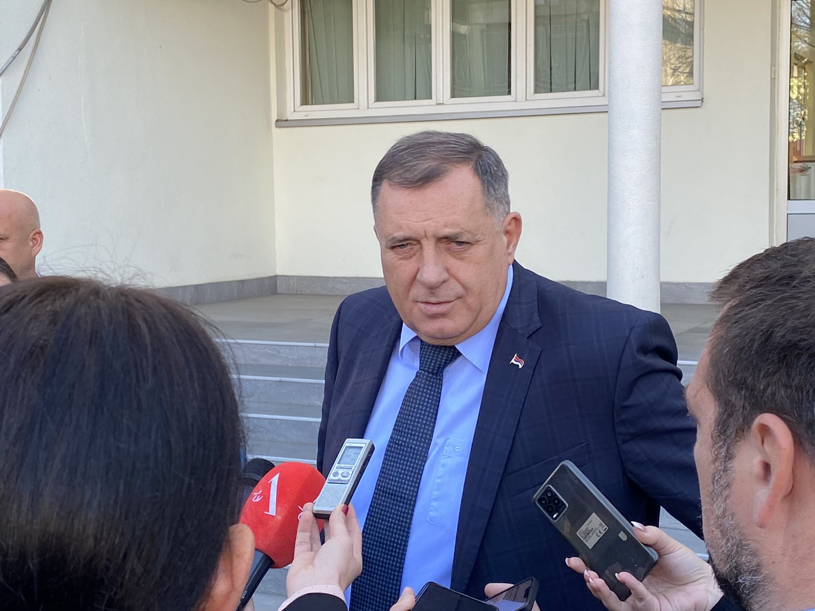 SASTANAK PREDSTAVNIKA SNSD-a I "OSMORKE" Dogovor zavisi od toga da li će se odblokirati projekti važni za Srpsku