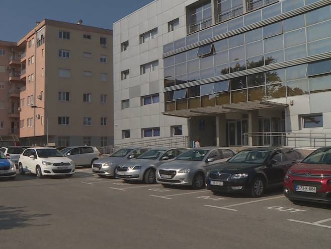 OPLJAČKAO MARKET I KLADIONICU Predložen pritvor Banjalučaninu osumnjičenom za krađe