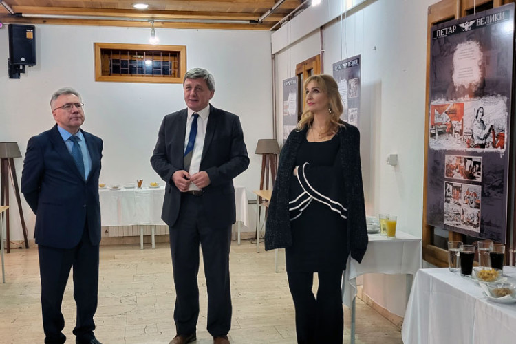 Kalabuhov otvorio izložbu “Rusko-srpski odnosi u doba Petra Velikoga”