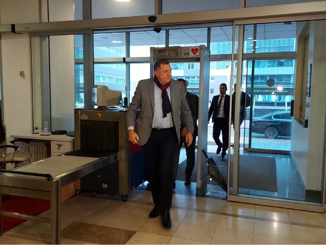 SASTANAK U BANJALUCI Predstavnici SNSD-a na konsultacijama kod Viškovića