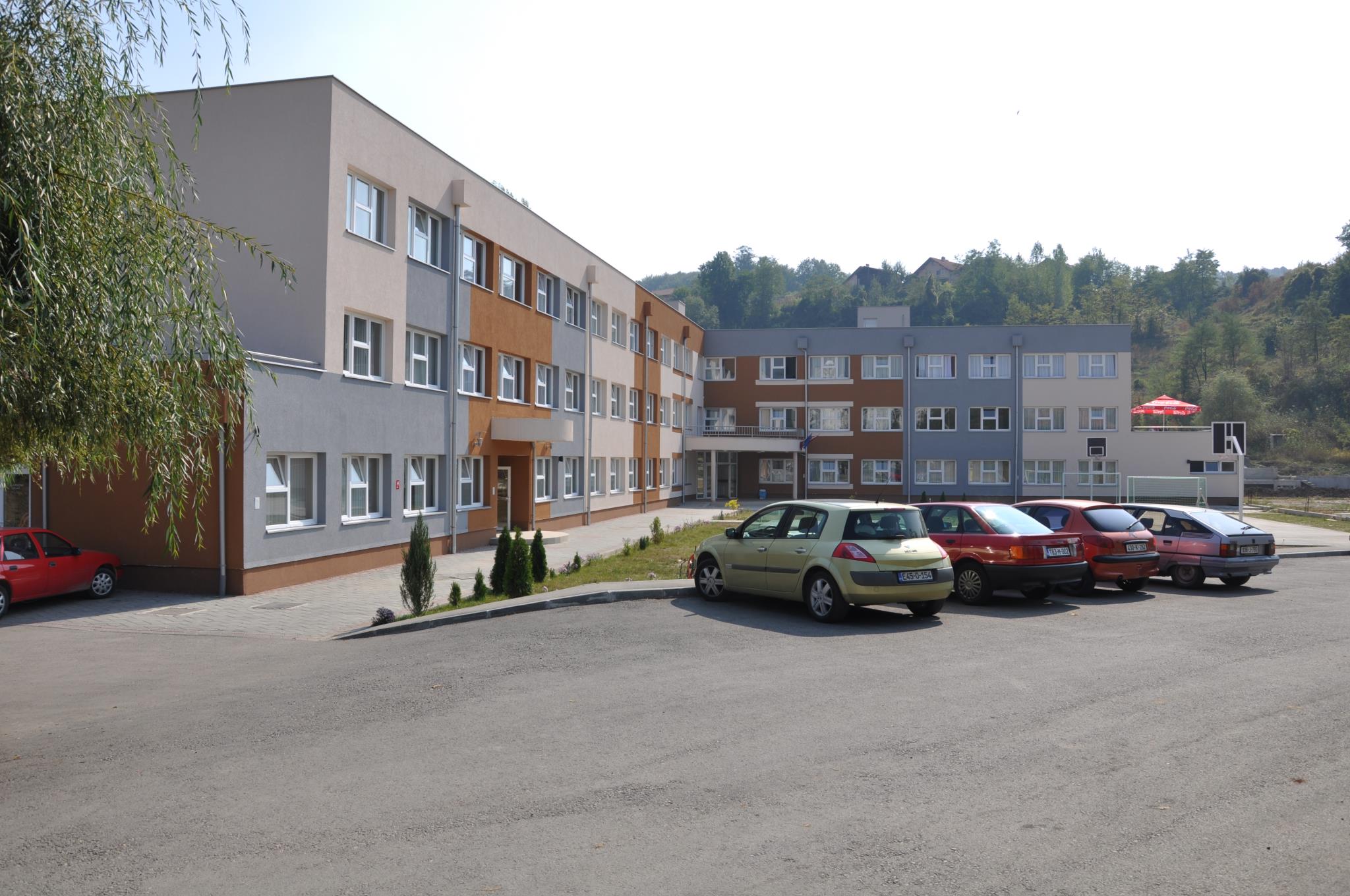 SEDMICA TOLERANCIJE Svaki razred pomaže po jednu porodicu