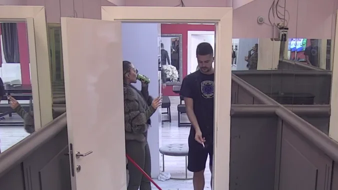 "ŠTO MI GOVORI DA SE SPREMIM VEČERAS" Bilal se uzvrpoljio, a razlog je ovo