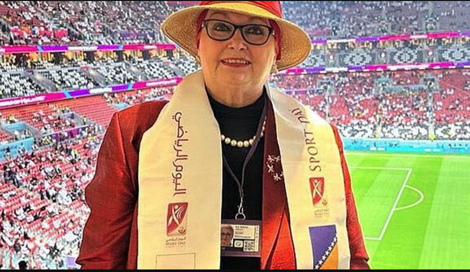 BISERA TURKOVIĆ PREDMET PODSMIJEHA Prozivaju je da u Kataru bodri ekipu BiH koja se i ne takmiči! (FOTO)